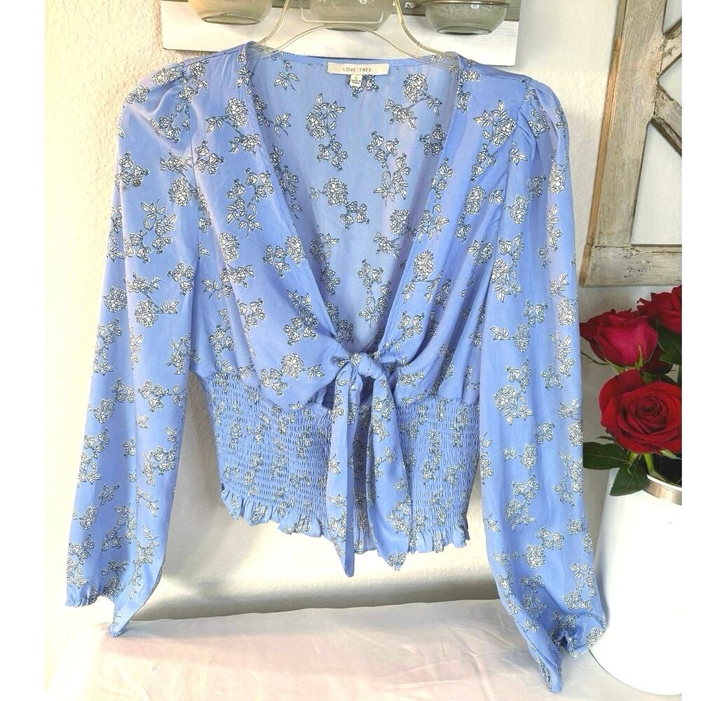 LOVE TREE Floral Smocked Tie-Front Crop Blouse - Periwinkle Blue Sz M